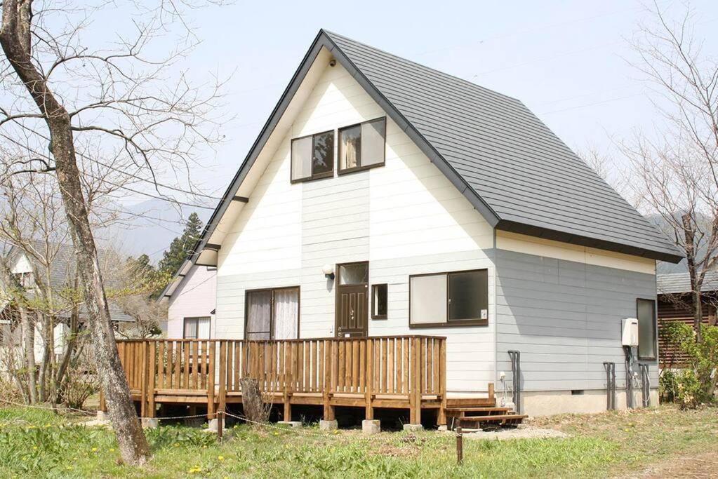 那須コテージ四季d棟/屋根付きバーベキュースペース完備/まるまま一棟貸し Nasu Exterior foto